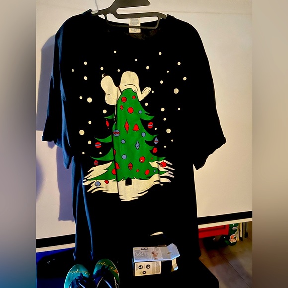 Exotic T-shirts - Picture 2 of 3